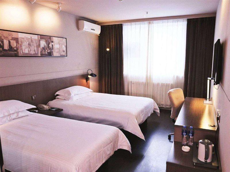Jinjiang Inn Select Zhenzhou Dongfeng Road Technology Market Čeng-čou Exteriér fotografie